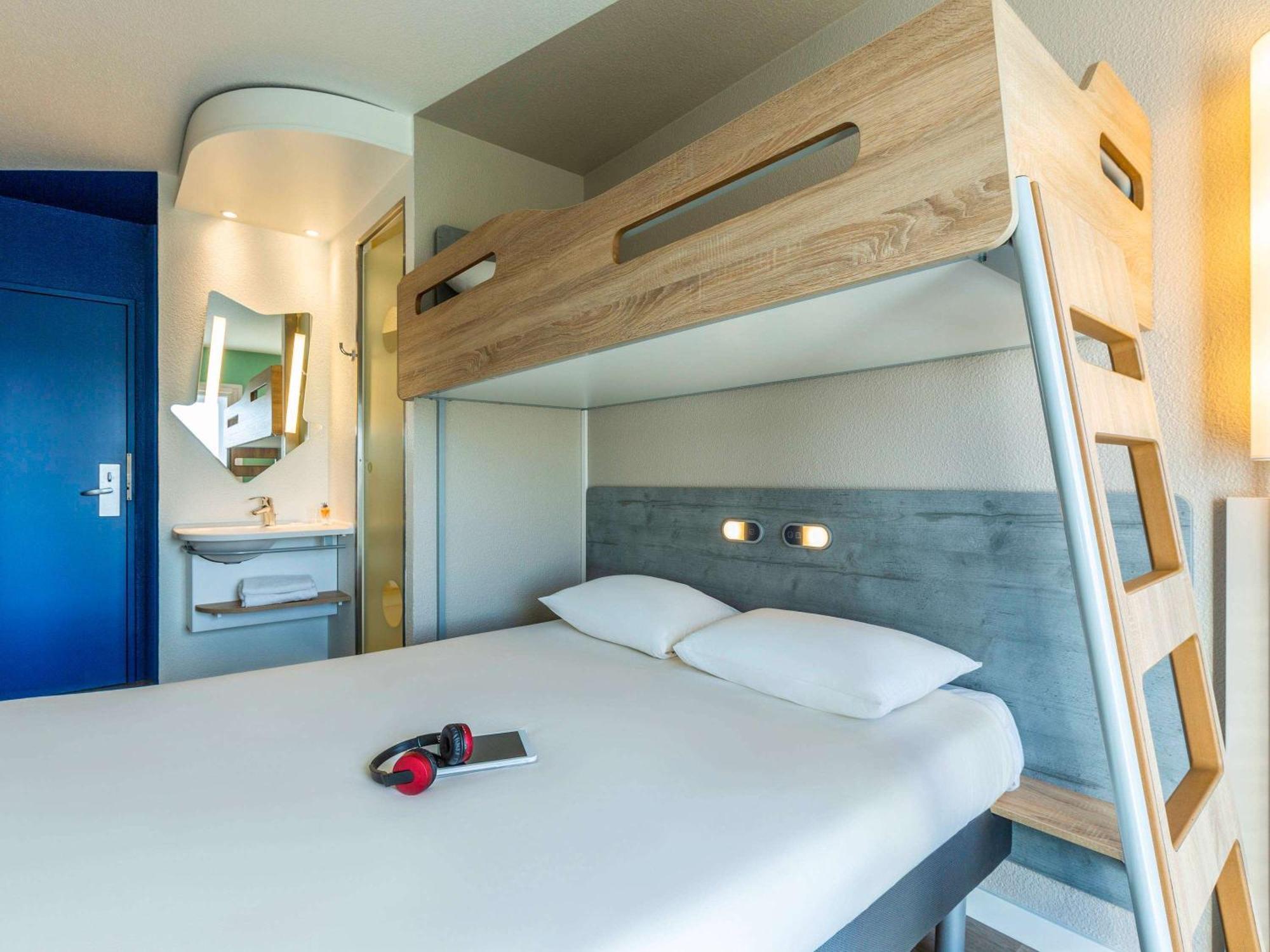 Ibis Budget Versailles - טראפס מראה חיצוני תמונה