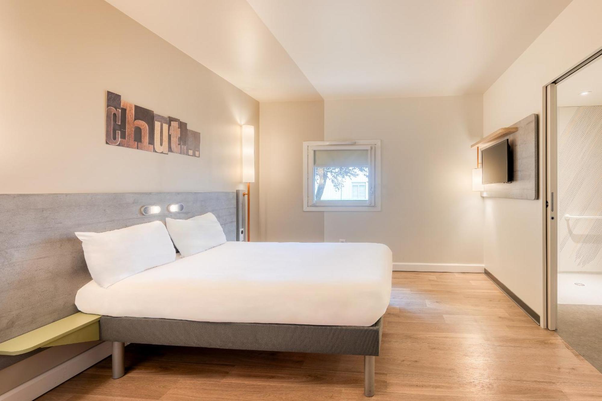 Ibis Budget Versailles - טראפס מראה חיצוני תמונה